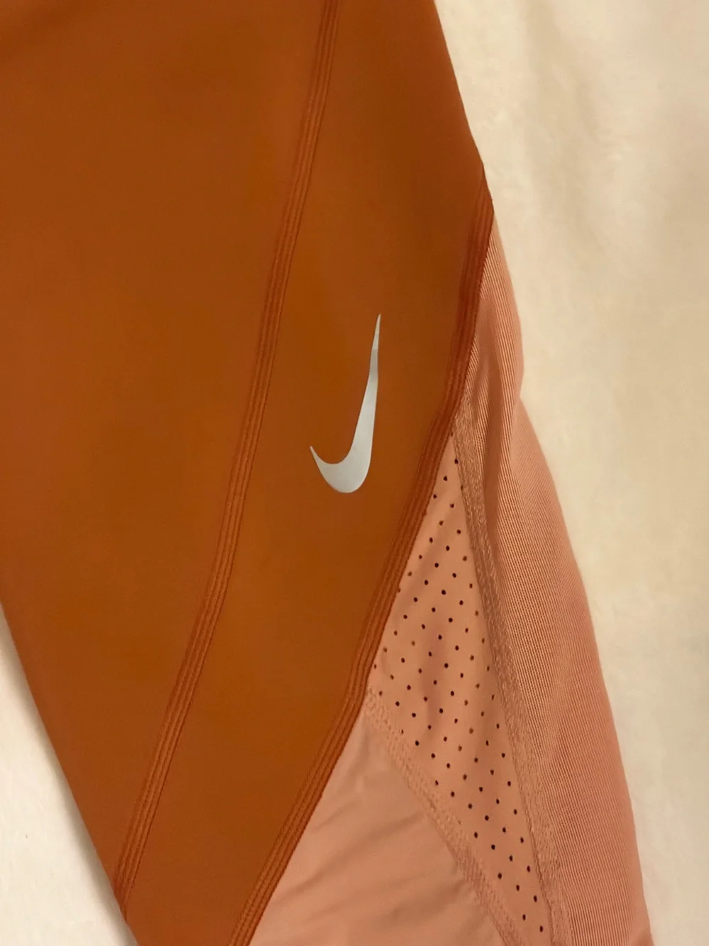 Nike Kids Rust and Peach Colorblock Performance Leggings